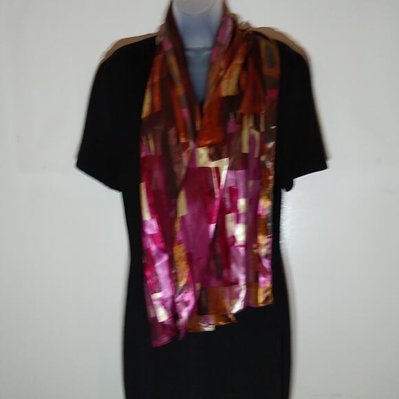 Lavaren Lavadora women's metallic scarf. 100 polyester. Classy - Picture 1 of 7